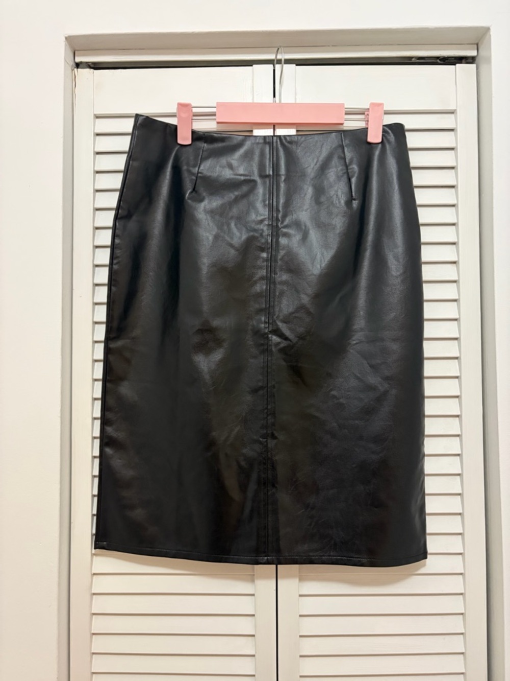 Faux leather pencil skirt